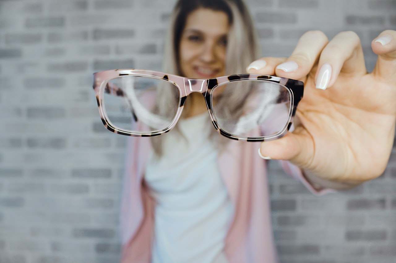 Consejos para elegir gafas graduadas según forma de tu